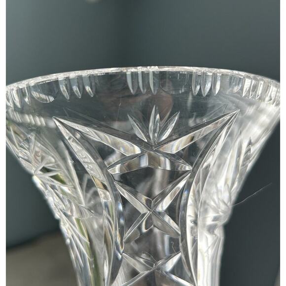 Vintage Bohemian Heavy Hand Cut 3 Footed Crystal Vase 5.75”H Clear Gift Feet - Picture 10 of 16